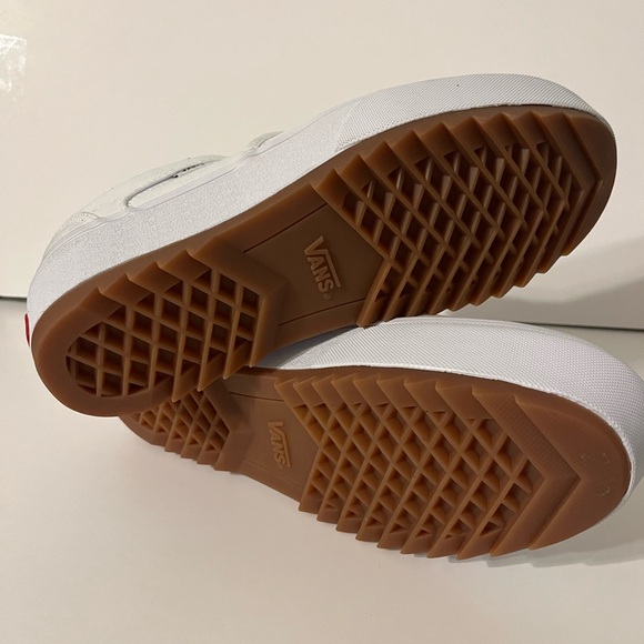 Vans Asher Platform Women's White Slip-On Sneakers - Picture 8 of 9